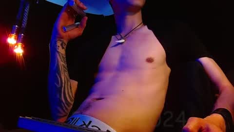 GIORGGIO online show from 12/31/24, 09:28