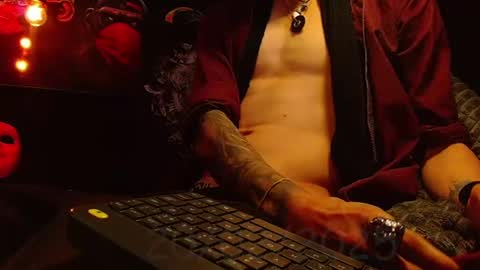 GIORGGIO online show from 02/20/25, 09:33