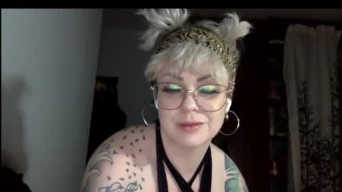 Snapshot of the_arctic_beaty chatting on 03/06/26, 05:37 the_arctic_beaty online show from 03/06/26, 05:37