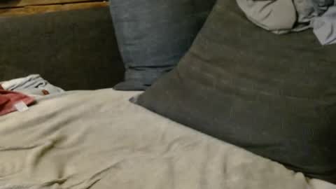 Snapshot of the_artist_1 chatting on 10/07/25, 01:08 the_artist_1 online show from 10/07/25, 01:08