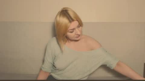 Snapshot of the_basic_instinctt chatting on 04/11/26, 10:47 Eva online show from 04/11/26, 10:47