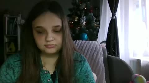 best girl online show from 11/11/25, 08:03