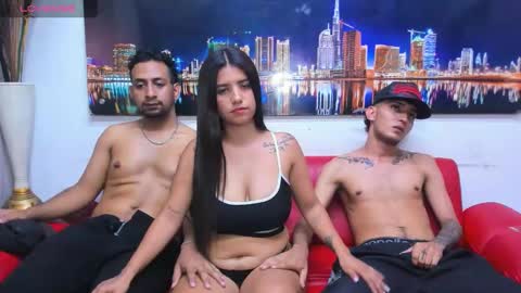 Snapshot of the_best_wild_sex chatting on 02/19/26, 08:05 HORNY 3SOME READY FOR DESTROY HER MIA AND DERECK MAXI MOD MARIO online show from 02/19/26, 08:05