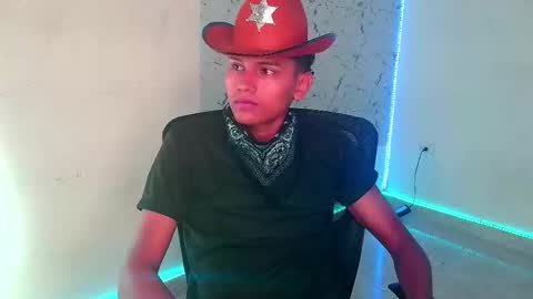 Snapshot of the_crack71 chatting on 09/29/25, 12:54 Sean OPry   online show from 09/29/25, 12:54