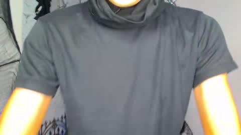 Snapshot of the_crack71 chatting on 10/06/25, 12:57 Sean OPry   online show from 10/06/25, 12:57