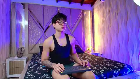 Ithan and Leo online show from 09/15/25, 07:08
