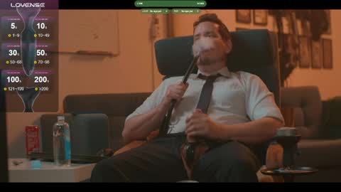 Snapshot of the_dilf chatting on 04/11/26, 01:37 The DILF - online show from 04/11/26, 01:37