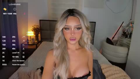 nabi butterfly online show from 01/13/25, 10:03