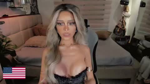 Snapshot of the_enchantressxx chatting on 07/28/26, 12:48 nabi butterfly online show from 07/28/26, 12:48
