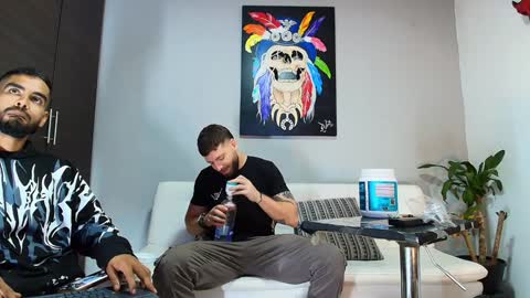 Snapshot of the_golden_boys chatting on 12/04/24, 01:14 SCOTT  THEO  KAMERON  GENDERSON online show from 12/04/24, 01:14