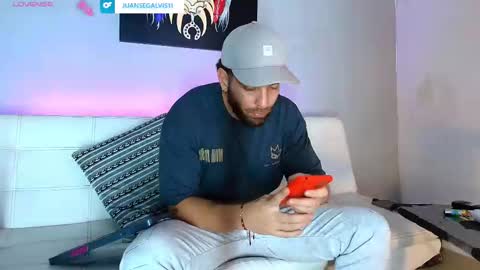 Snapshot of the_golden_boys chatting on 03/01/25, 10:10 SCOTT  THEO  KAMERON  GENDERSON online show from 03/01/25, 10:10