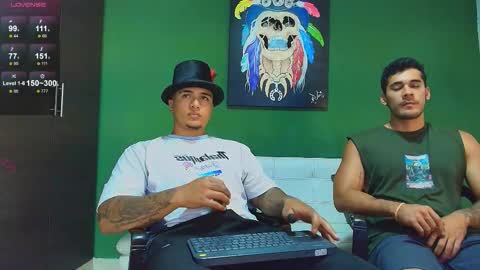 Snapshot of the_golden_boys chatting on 10/30/25, 02:35 SCOTT  THEO  KAMERON  GENDERSON online show from 10/30/25, 02:35