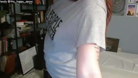 Snapshot of the_happy_space chatting on 03/03/25, 09:22 MATERNITY LEAVE online show from 03/03/25, 09:22