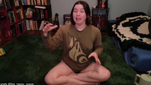 Snapshot of the_happy_space chatting on 04/06/26, 12:30 MATERNITY LEAVE online show from 04/06/26, 12:30