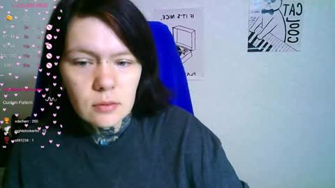 Snapshot of the_ice_owl chatting on 10/29/25, 05:20 the_ice_owl online show from 10/29/25, 05:20