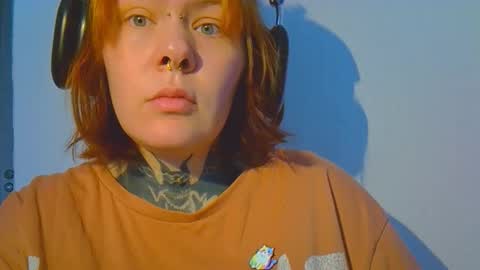 Snapshot of the_ice_owl chatting on 03/04/26, 08:53 the_ice_owl online show from 03/04/26, 08:53