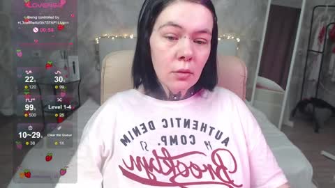 Snapshot of the_ice_owl chatting on 03/26/26, 12:50 the_ice_owl online show from 03/26/26, 12:50