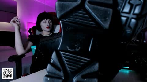 Snapshot of the_inamorata chatting on 09/30/25, 09:20 Goddess Misha online show from 09/30/25, 09:20