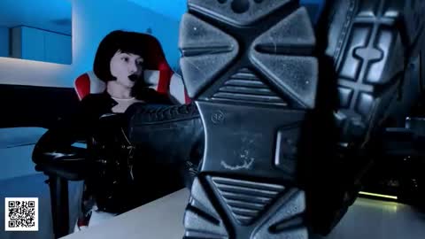 Snapshot of the_inamorata chatting on 11/22/25, 09:03 Goddess Misha online show from 11/22/25, 09:03