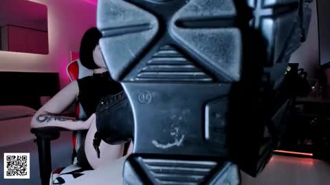 Snapshot of the_inamorata chatting on 11/26/25, 09:49 Goddess Misha online show from 11/26/25, 09:49