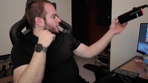 Snapshot of the_king74 chatting on 11/08/25, 01:28 the_king74 online show from 11/08/25, 01:28