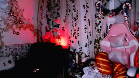 ...  ... online show from 01/06/26, 07:12