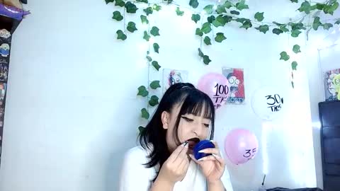 Snapshot of the_lesbian_game chatting on 03/25/26, 06:47 the_lesbian_game online show from 03/25/26, 06:47