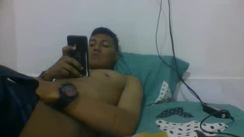 Snapshot of the_mr_jeff chatting on 04/11/26, 07:45 the_mr_jeff online show from 04/11/26, 07:45