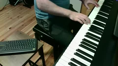 Snapshot of the_naked_pianists chatting on 10/12/25, 11:42 Stephan 34 Cassandra 25 online show from 10/12/25, 11:42