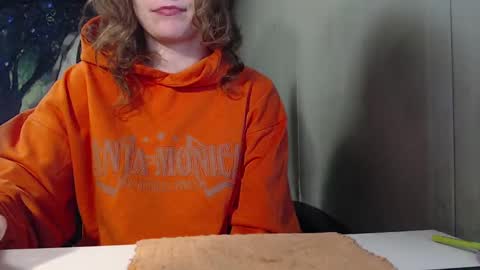 Ekye online show from 02/07/25, 01:43