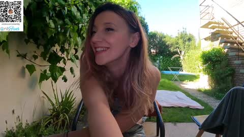 Snapshot of the_pussy_boulevard chatting on 10/01/25, 07:09 Anna online show from 10/01/25, 07:09