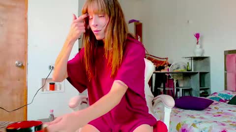 Snapshot of the_queen_aleja chatting on 03/17/26, 12:41 IGAleja queen1 online show from 03/17/26, 12:41