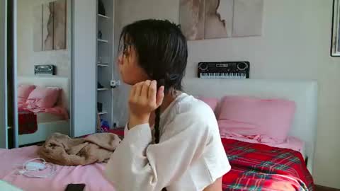 the_slutty_fox online show from 06/18/26, 07:19