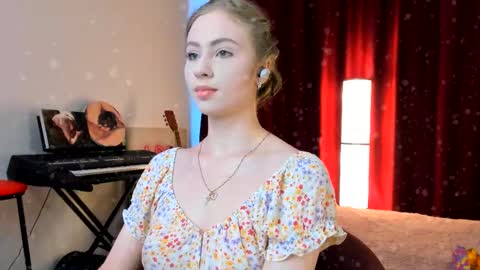 Ally    STREAMING ON TWITCH NOW Check my Twitter for updates online show from 02/21/25, 08:07