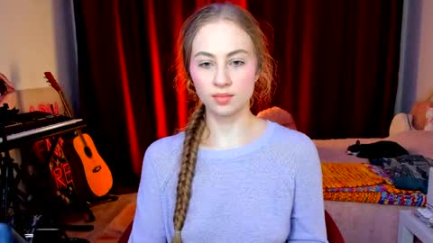 Ally    STREAMING ON TWITCH NOW Check my Twitter for updates online show from 05/04/26, 09:00
