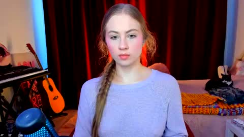Ally    STREAMING ON TWITCH NOW Check my Twitter for updates online show from 05/09/26, 05:34