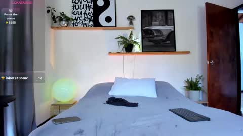 Snapshot of the_walkers_ chatting on 09/27/25, 03:06 walkers online show from 09/27/25, 03:06