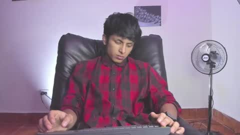 Danny online show from 01/27/25, 01:48