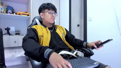 Danny online show from 10/07/25, 06:10