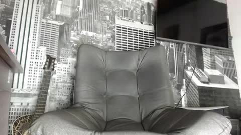 Snapshot of theangelmiguel chatting on 12/20/24, 04:09 Miguel Angel online show from 12/20/24, 04:09
