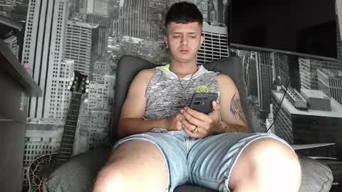 Snapshot of theangelmiguel chatting on 12/20/24, 10:27 Miguel Angel online show from 12/20/24, 10:27