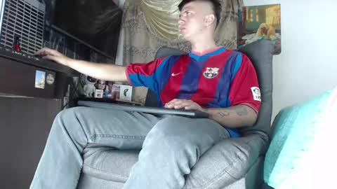 Snapshot of theangelmiguel chatting on 01/26/25, 03:59 Miguel Angel online show from 01/26/25, 03:59