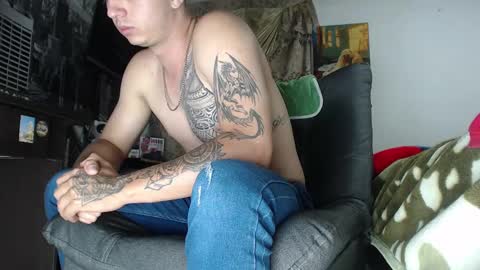 Snapshot of theangelmiguel chatting on 02/11/25, 05:26 Miguel Angel online show from 02/11/25, 05:26