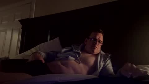 Snapshot of theaverage2 chatting on 04/20/26, 11:13 Every-day Average People Play Here online show from 04/20/26, 11:13