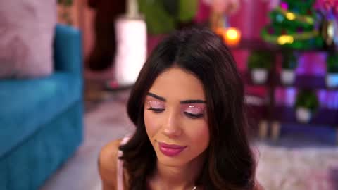 Ayana online show from 12/21/24, 10:17