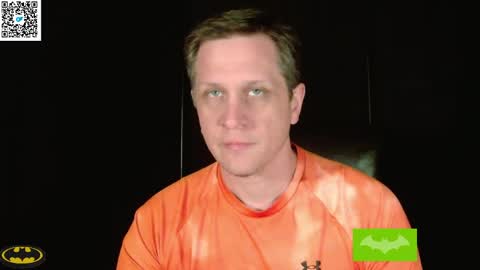 Snapshot of thebatandthecat10 chatting on 04/20/26, 02:14 ISABELLA or MATT online show from 04/20/26, 02:14