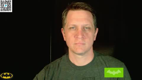 Snapshot of thebatandthecat10 chatting on 04/26/26, 02:09 ISABELLA or MATT online show from 04/26/26, 02:09