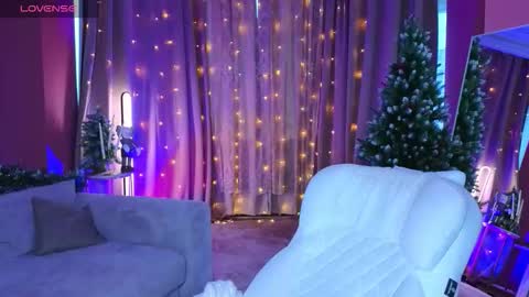 Lucy online show from 01/12/26, 11:15