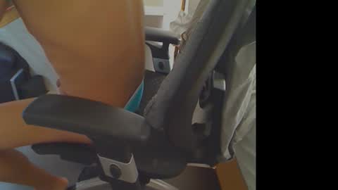 Snapshot of thebigmember1 chatting on 02/24/26, 01:42 thebigmember1 online show from 02/24/26, 01:42