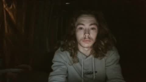 Snapshot of thebirdman1902 chatting on 04/20/26, 06:16 thebirdman1902 online show from 04/20/26, 06:16